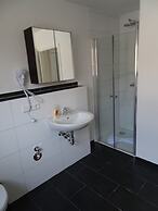 Hilda Apartments Rust