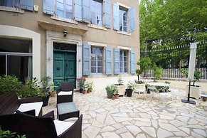 Maison De L'Aguze