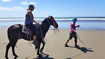 Salt Escapes Nicaragua - Bella Casas
