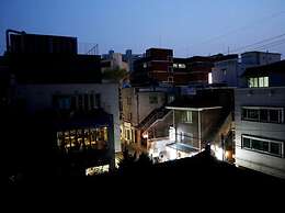 JJ's Studio in Hongdae