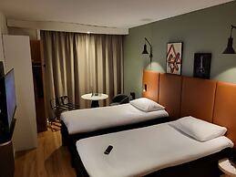 ibis Bayeux Port En Bessin