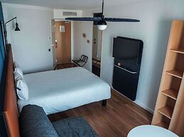 ibis Bayeux Port En Bessin