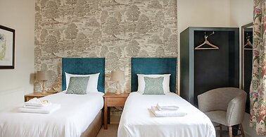 The Kings Arms Hotel - Inn