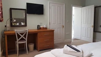 The Kings Arms Hotel - Inn