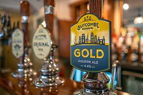 The Kings Arms Hotel - Inn