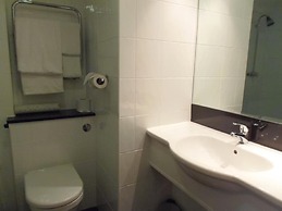 Lakeside International Hotel