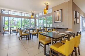 Cambria Hotel Fort Collins