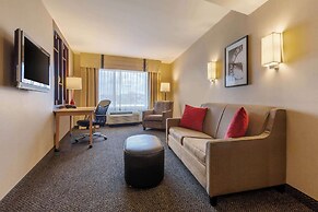 Cambria Hotel Fort Collins