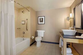 Cambria Hotel Fort Collins