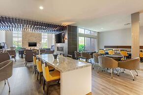 Cambria Hotel Fort Collins