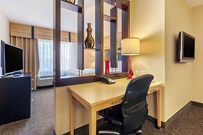 Cambria Hotel Fort Collins