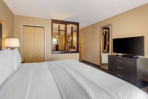 Cambria Hotel Fort Collins