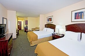 Holiday Inn Express & Suites Willcox by IHG