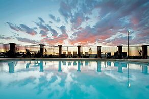 Holiday Inn Express & Suites Willcox by IHG