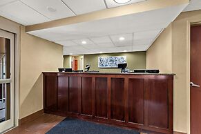 Sleep Inn & Suites Near Joint Base Andrews - Washington Area
