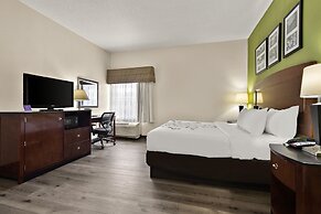 Sleep Inn & Suites Near Joint Base Andrews - Washington Area