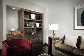 The Joule Dallas