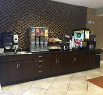 Microtel by Wyndham Perry National Fairground Area I-75