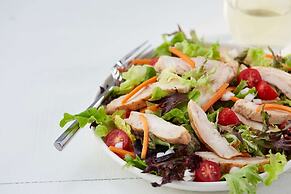 Drury Inn & Suites Indianapolis Northeast