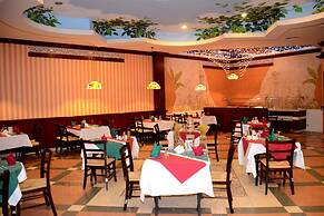 Rehana Royal Beach Resort - Aquapark & Spa - Families & Couples Only -