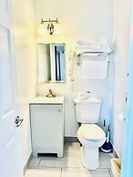 Blue Spruce Motel & Townhouses