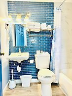 Blue Spruce Motel & Townhouses