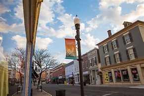 Comfort Inn & Suites Cambridge