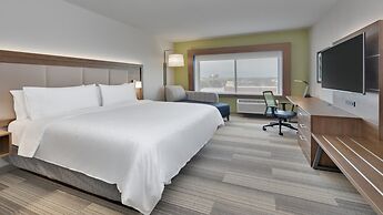 Holiday Inn Express & Suites Yukon, an IHG Hotel