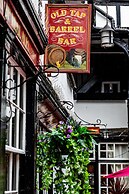 The New Inn by Roomsbooked