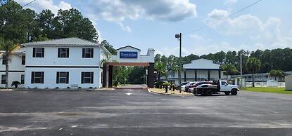 Travelodge by Wyndham Kingsland GA