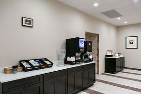 Eisenhower Hotel & Conference Center