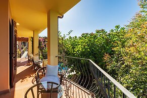 Aparthotel Domus De Janas Sul Mare
