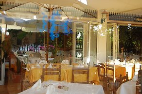 Aparthotel Domus De Janas Sul Mare