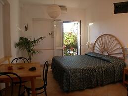 Aparthotel Domus De Janas Sul Mare