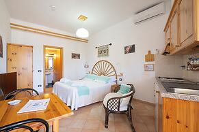 Aparthotel Domus De Janas Sul Mare
