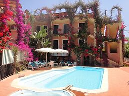 Aparthotel Domus De Janas Sul Mare