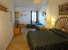 Aparthotel Domus De Janas Sul Mare