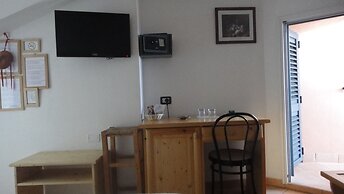 Aparthotel Domus De Janas Sul Mare