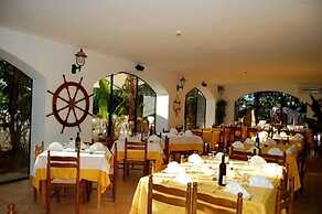 Aparthotel Domus De Janas Sul Mare