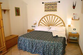 Aparthotel Domus De Janas Sul Mare