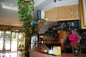 Aparthotel Domus De Janas Sul Mare