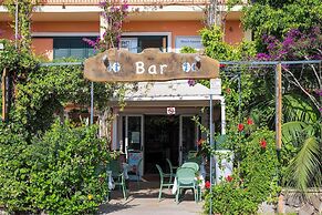 Aparthotel Domus De Janas Sul Mare