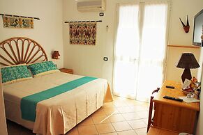 Aparthotel Domus De Janas Sul Mare