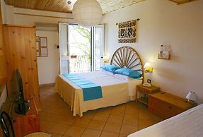 Aparthotel Domus De Janas Sul Mare