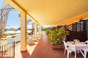 Aparthotel Domus De Janas Sul Mare