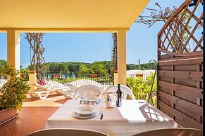Aparthotel Domus De Janas Sul Mare