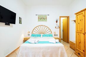 Aparthotel Domus De Janas Sul Mare