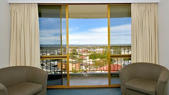 Atlantic Tower Motor Inn