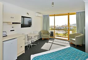 Atlantic Tower Motor Inn