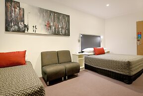 Atlantic Tower Motor Inn